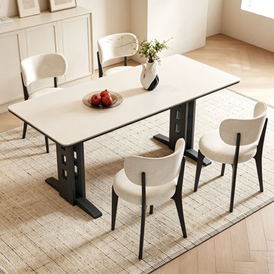 Table de salle à manger moderne