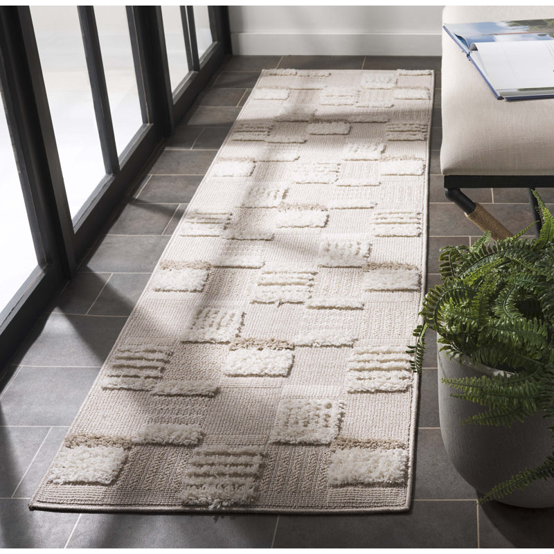 Vendramin Performance Geometric Rug, Runner 2'2" x 8'