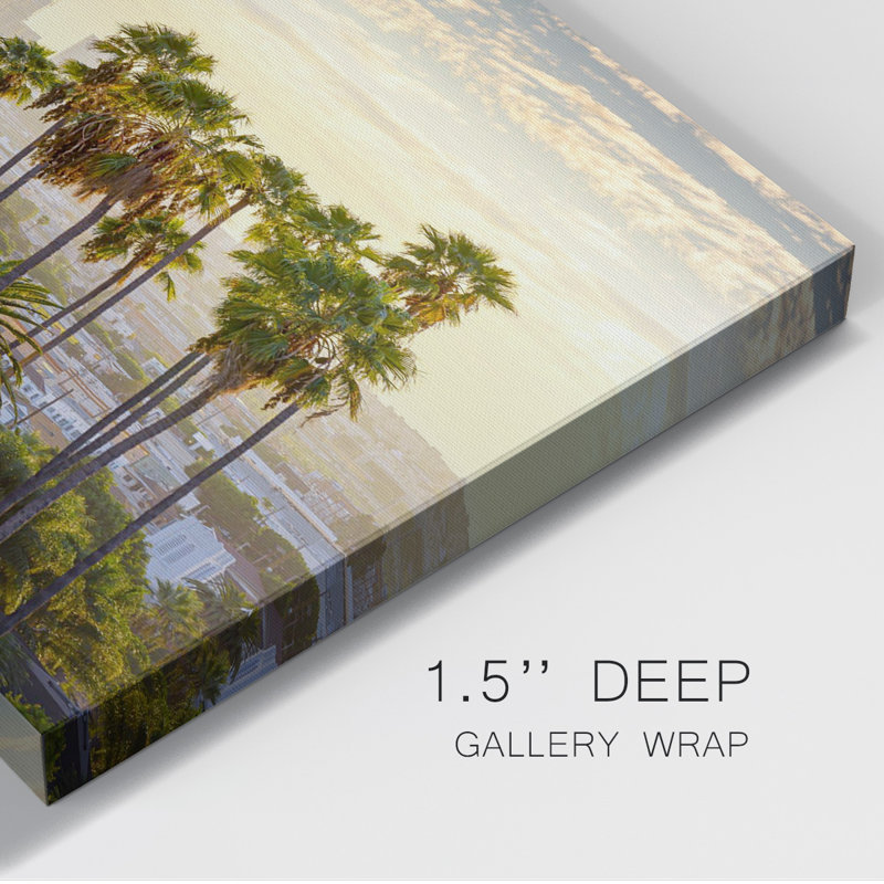 22_Downtown Los Angeles At Sunset, toile tendue avec châssis de qualité supérieure - prête à être accrochée