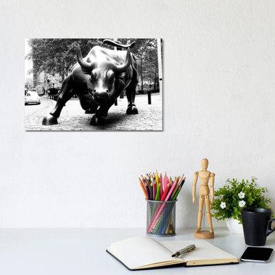 Wall Street Bull Black And White - Print on Canvas