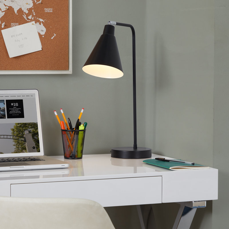 Pix 19" Metal Task Lamp with Usb, Black