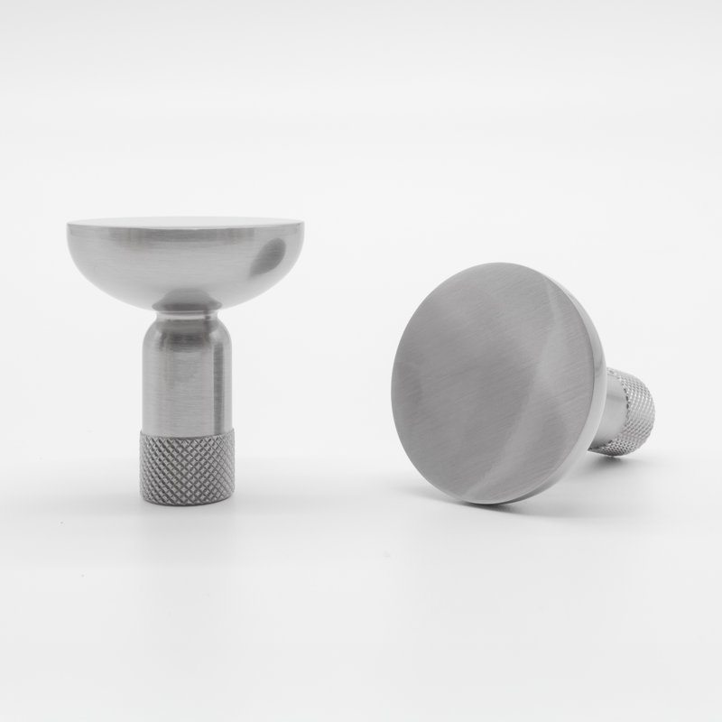 Knurled Circle Knob, Satin Nickel