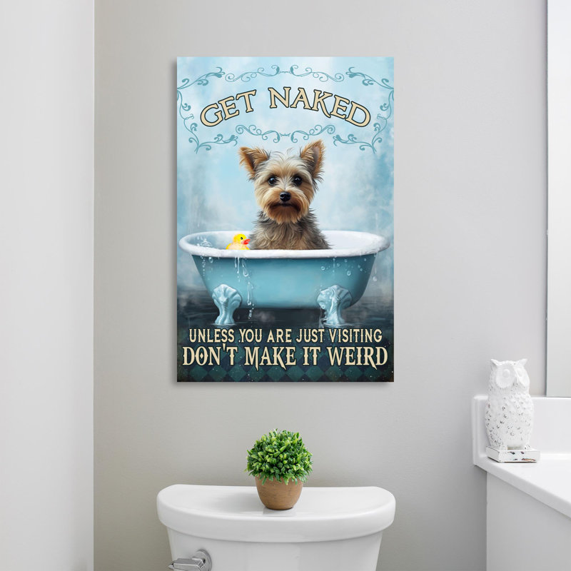 Yorkshire terrier avec canard en plastique, H 14 po x l 11 po x P 2 po