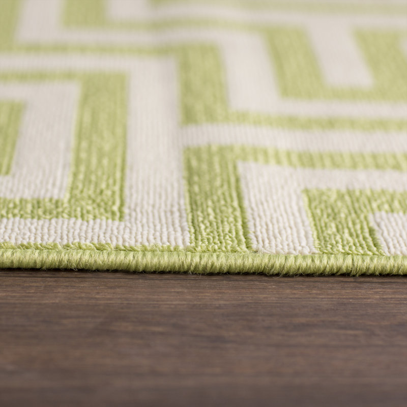 Turnbow Geometric Rug, Rectangle 2'3" x 4'6"