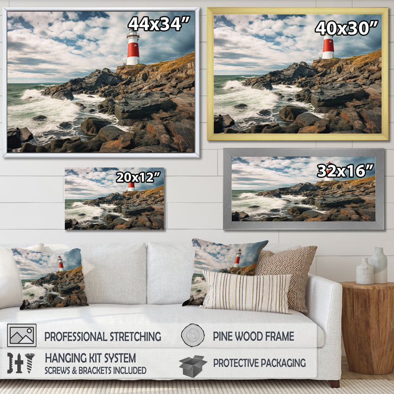 Phare de l'est du Canada II, H 12 po x l 20 po x P 1 po, Argent