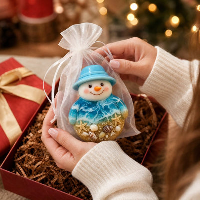 Décoration de Noël 3D en verre de mer, un petit objet de poche réconfortant à offrir à vos proches. Un choix idéal pour les amateurs d'art et les collectionneurs de verre de mer.