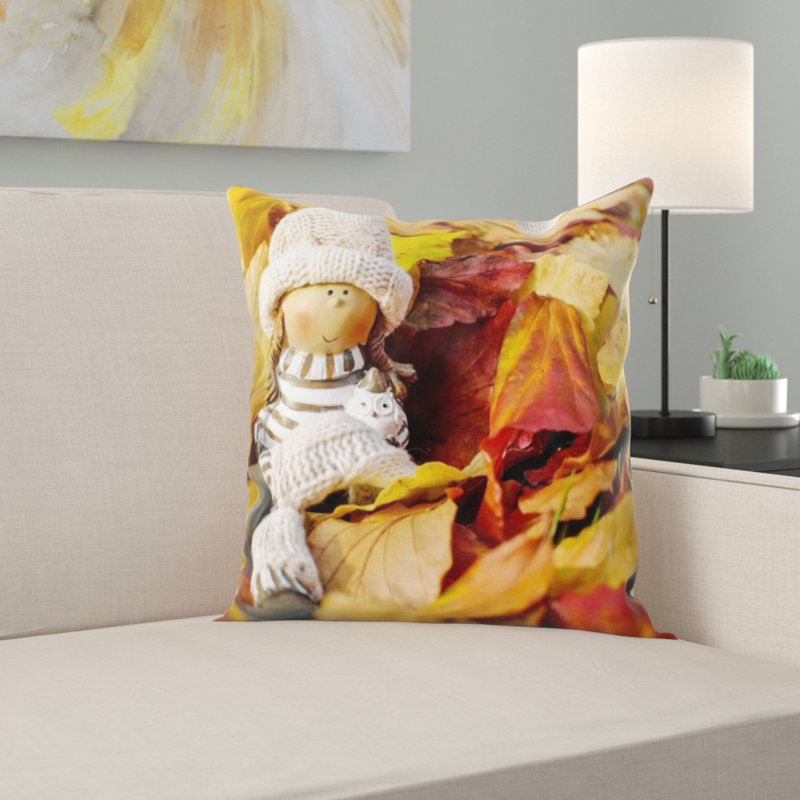 Coussin décoratif figurine