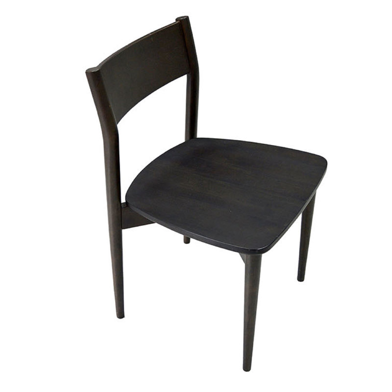 Chaise en bois massif