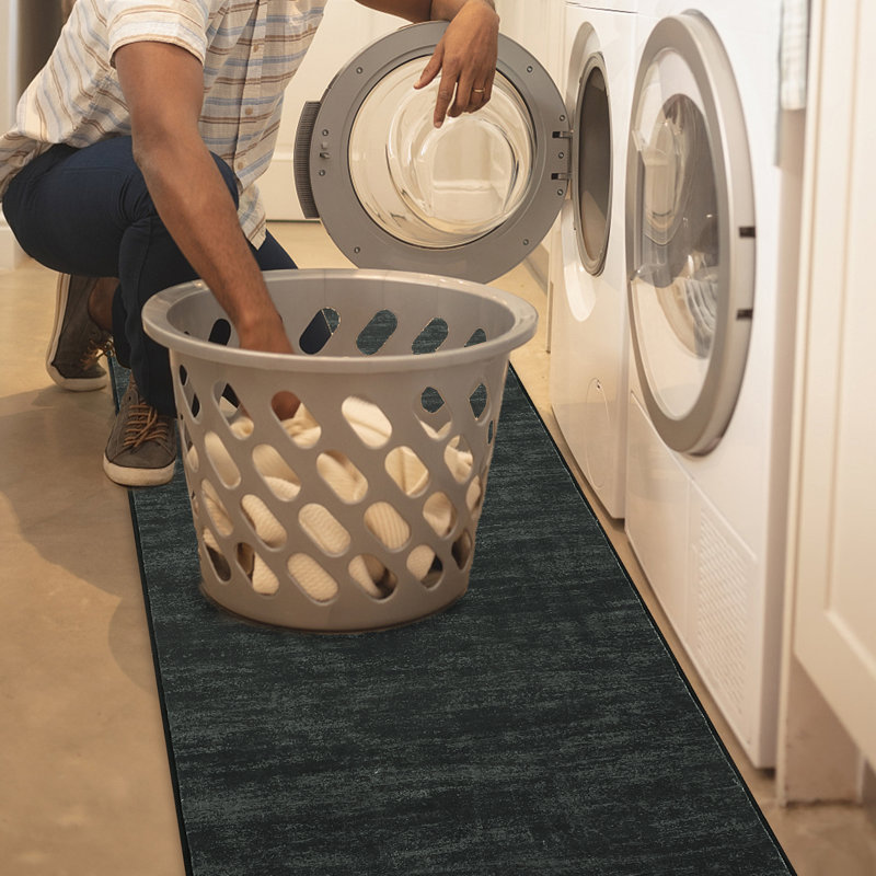 Washable Modern Solid Design Area Rug, Low Pile Non-Slip Rug for Entryway, Bedroom, Kitchen, Runner 2' x 8'