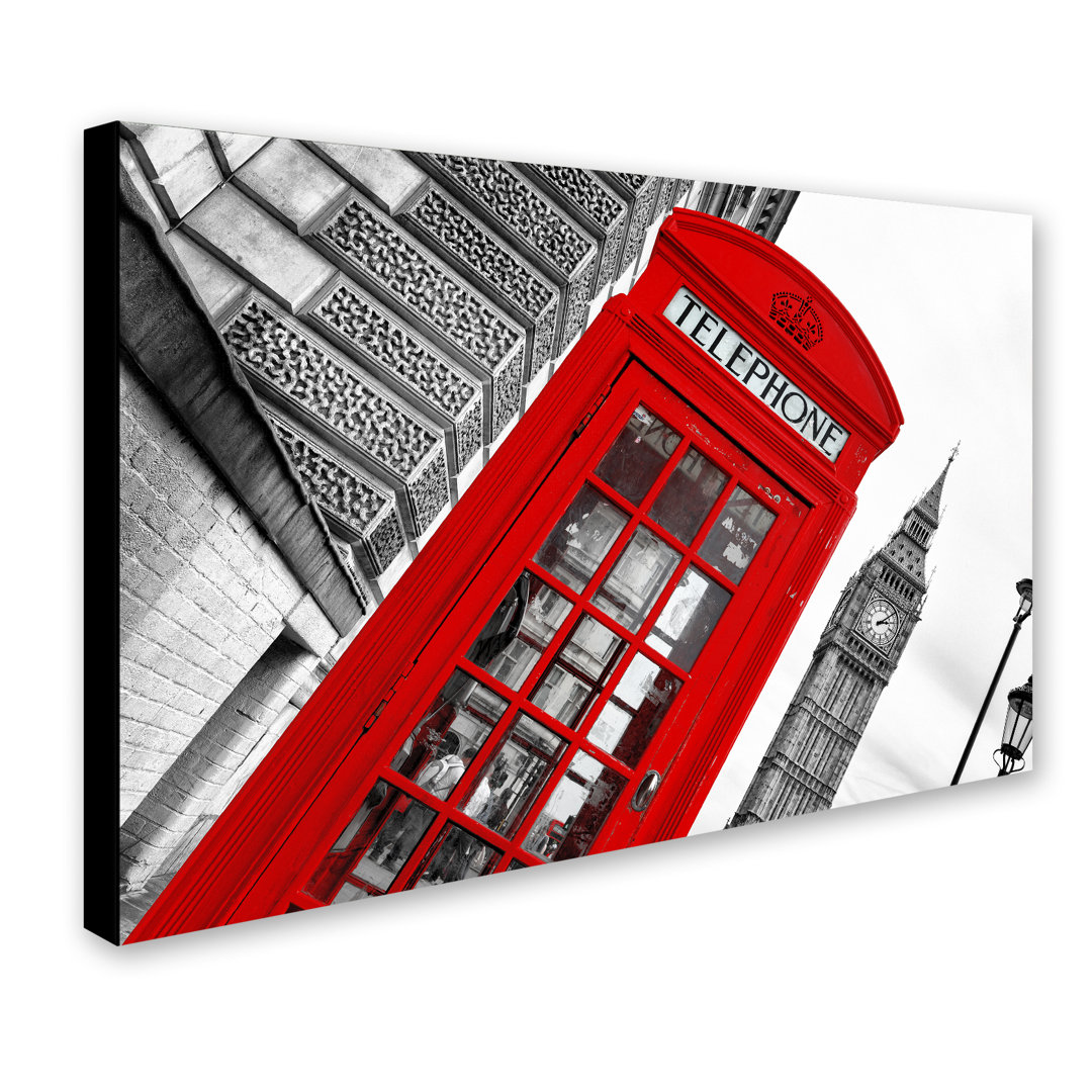 Modern & Contemporary Latitude Run® 