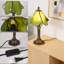 Lampe de table style Tiffany en pétales de verre vert, base en résine bronze antique, ampoule E26 chaude incluse, lampe d'appoint rétro-1644197065