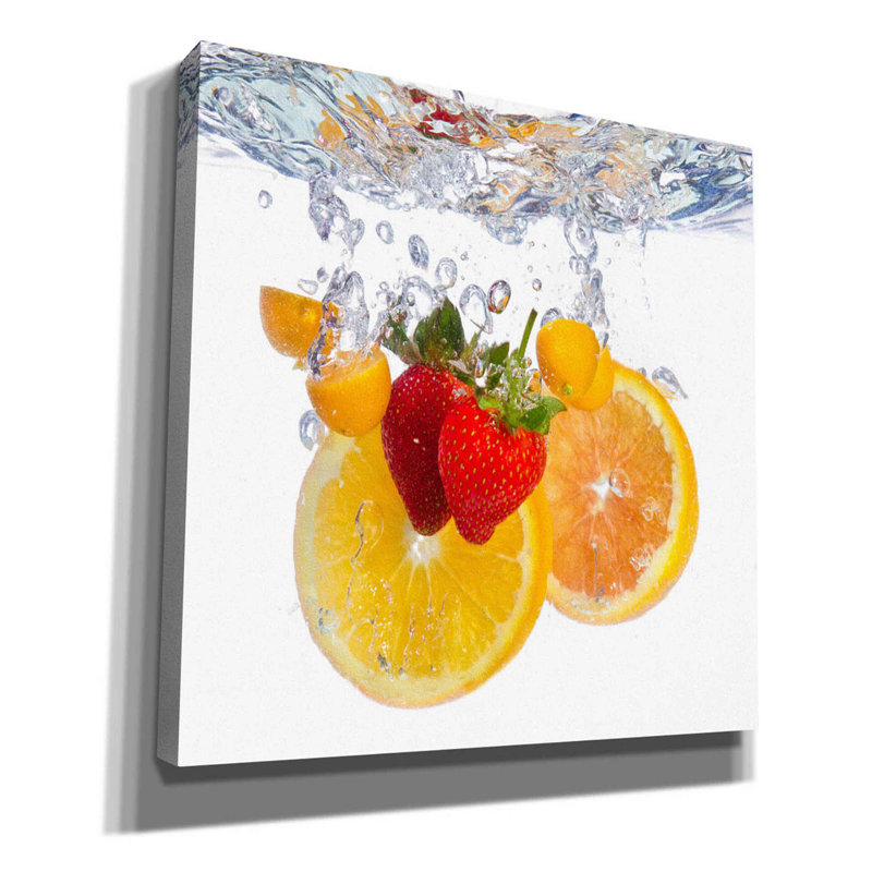 «Fruit Splash I», art mural sur toile, H 37 po x l 37 po x P 1,5 po