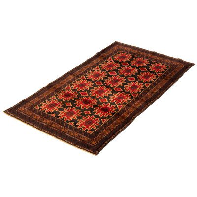 Tapis rouge Lynnisha 3 pi 7 po x 6 pi 0 po