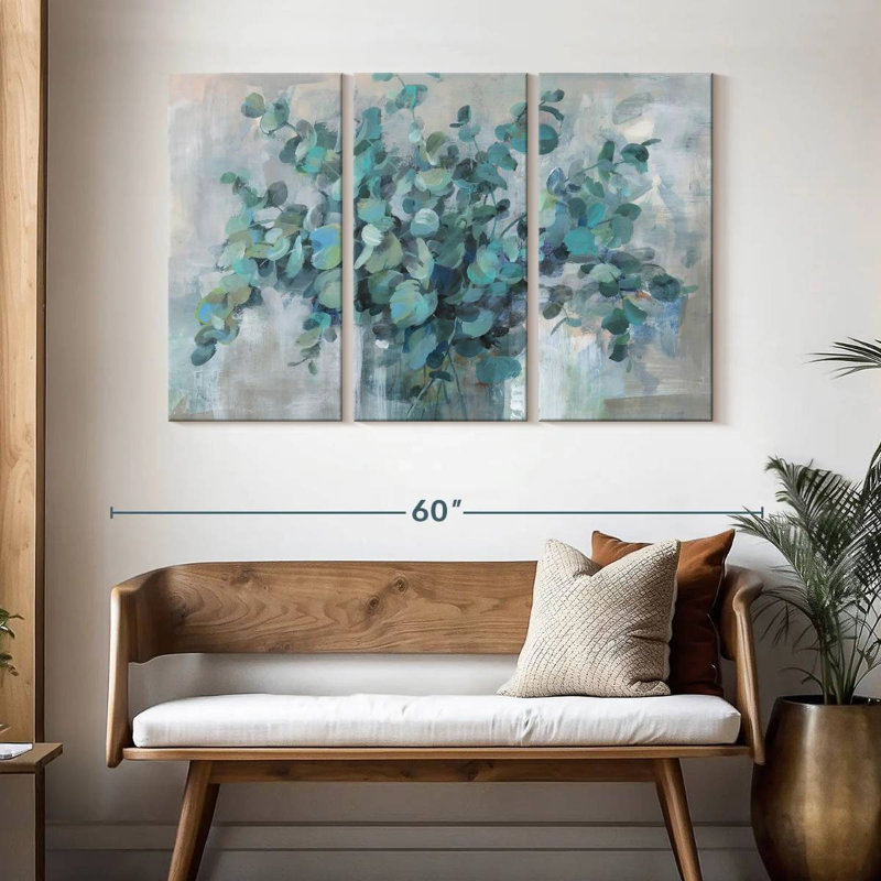 Harnek Scented Eucalyptus, 32" H x 50" W