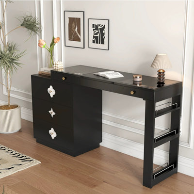 Commode noire de style rétro