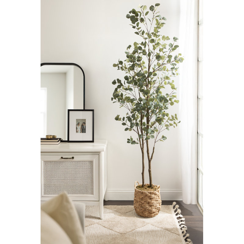 Faux eucalyptus avec panier en livia Joanie, H 94,49 po x l 31,50 po x P 27,56 po
