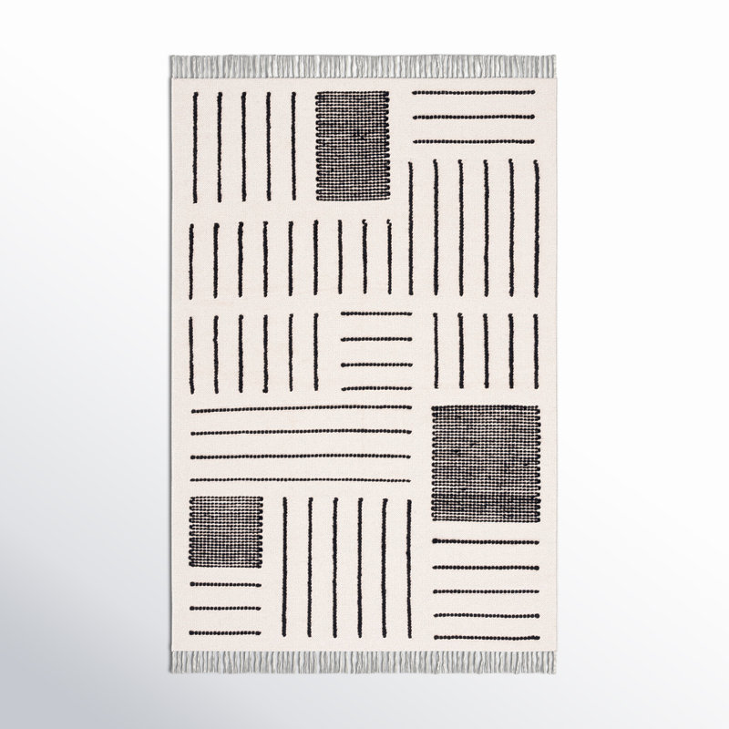 Geometric Handmade Kilim Wool/Cotton Area Rug in Ivory/Black, Rectangle 5' x 8'
