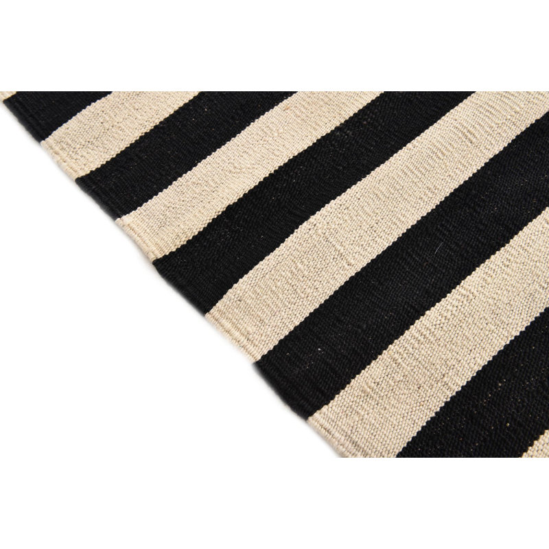 Tapis noir et blanc Noor