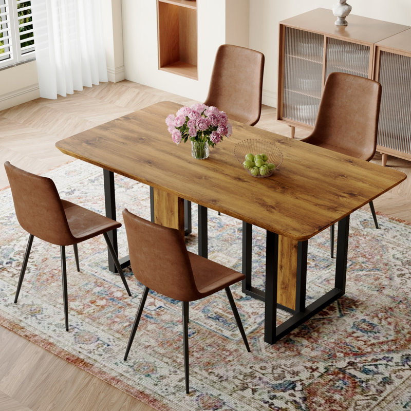 Ensemble de table de salle à manger avec 4 chaises sans accoudoirs pour la cuisine et la salle à manger