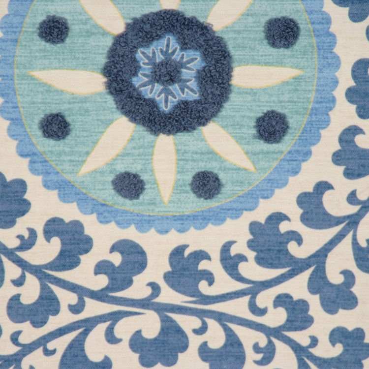 Tissu médaillon