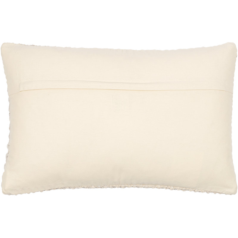 Coussin Sabirah, Duvet