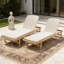 Chaise longue en bois avec coussin