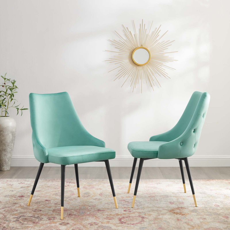 Chaise de salle à manger en velours capitonnée Adorn, Menthe