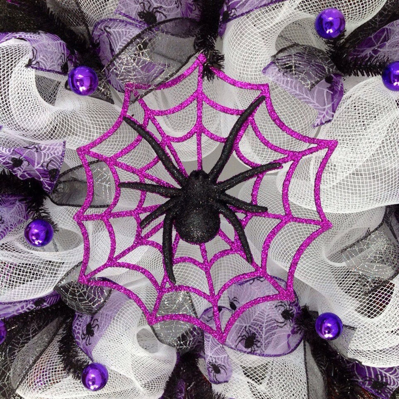 Couronne d'Halloween avec toile d'araignée scintillante