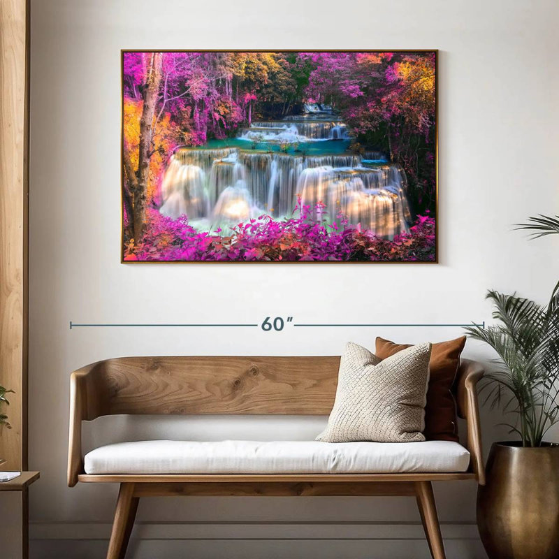 Chutes d'eau, 46 po x 31 po, Cadre flottant doré