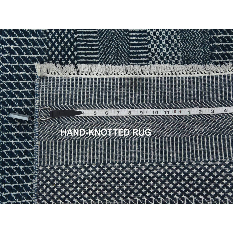 Tapis bleu en laine et en soie noué à la main 6 pi x 9 pi Yankees 5FC1079D3BFE480EB0D7139D40C18FB8