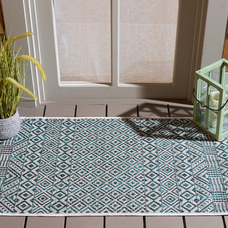 Milliken Ivory/Aqua Indoor/Outdoor Area Rug, Rectangle 2' x 3'7"