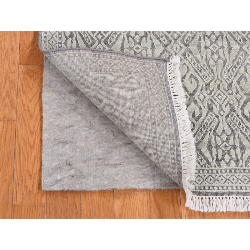 Tapis de couloir vert nouvel âge en soie 2 pi 7 po x 10 pi 4 po Joeliel