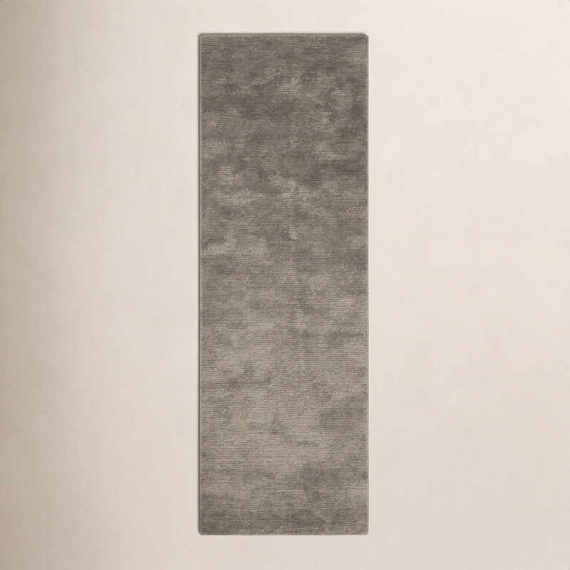 Cliona Solid Area Rug, Runner 2'6" x 8'