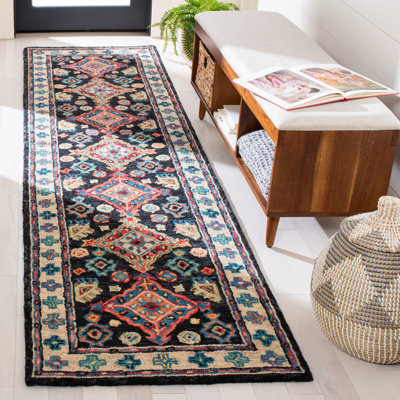 Madalene Hand Tufted Wool Southwestern Rug