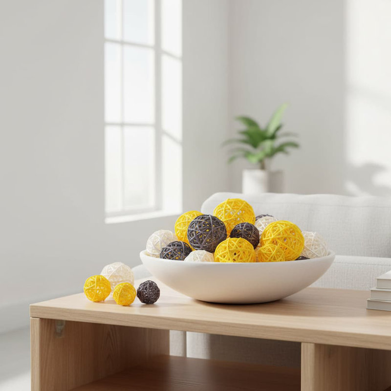 Figurines & Sculptures, Yellow/Grey/White