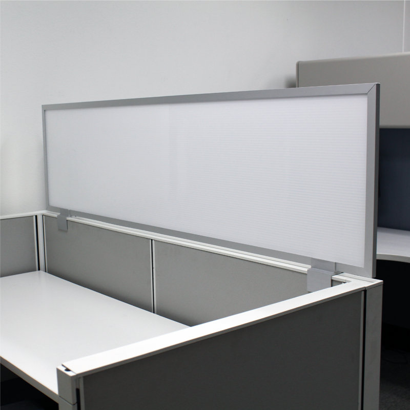 Panneau d'intimité en polycarbonate avec petit support, Aluminium, H 18 po x l 66 po x P 0,63 po, Blanc