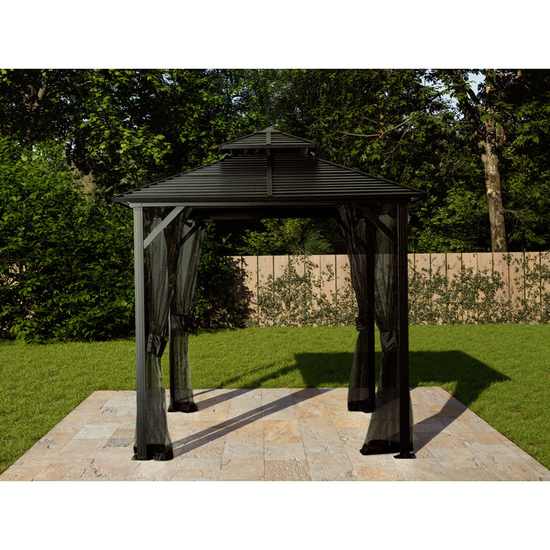 Toit en métal Shefford Gazebo, H 107,09 po x l 95,67 po x P 95,67 po