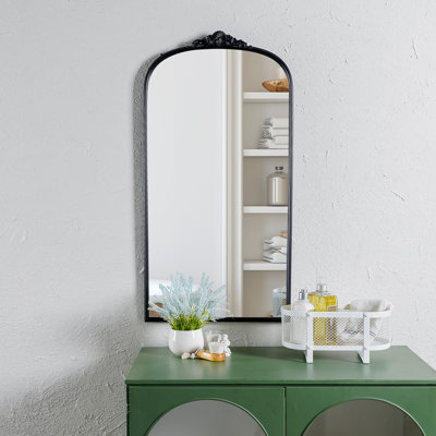 Metal Framed Venetian Arch Fleitas