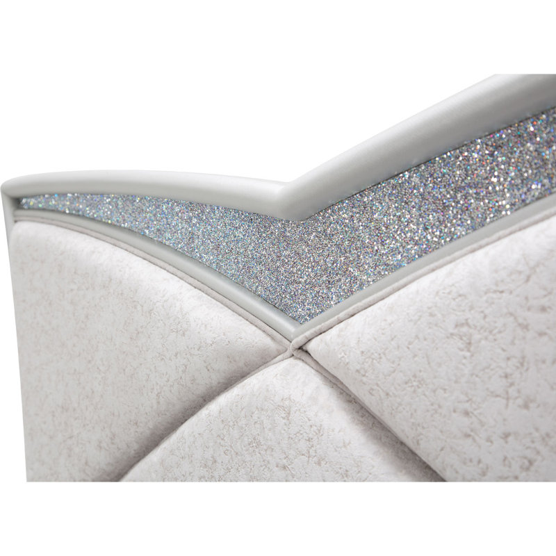 Melrose Plaza Upholstered Bed, King