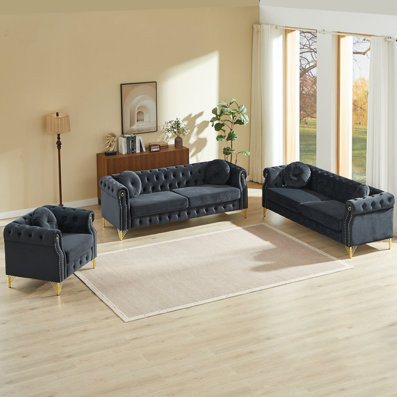 Canapé Chesterfield de 82 po en velours avec boutons touffetés, garniture cloutée en cuivre et pieds en métal doré, Noir