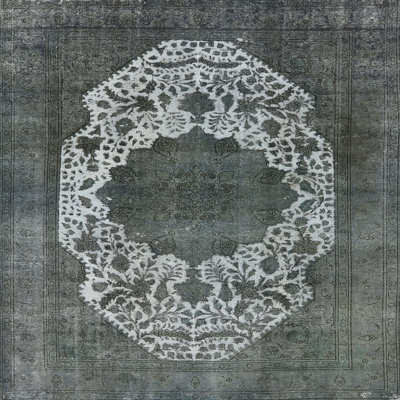 Howells Oriental Indoor Rug