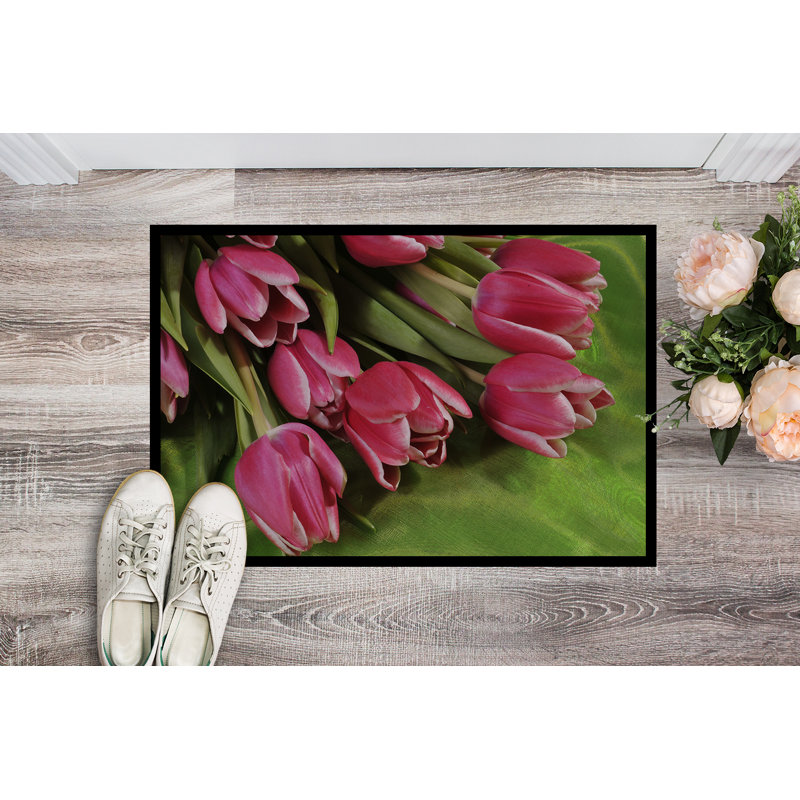 Tapis de porte antidérapant Pink Tulips, Rectangle 1 pi 6 po x 2 pi 3 po