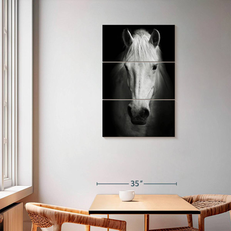 Cheval pur-sang blanc Brampt, H 57 po x l 36 po