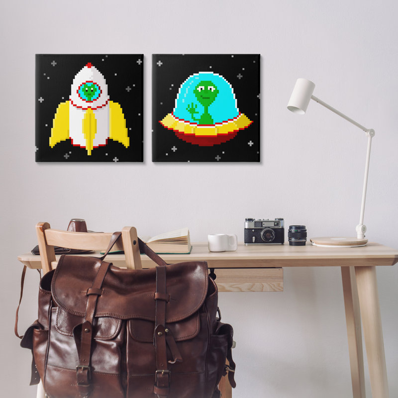  Ensemble d'art mural sur toile Pixel Alien Spaceship 2 par June Erica Vess, H 17 po x l 17 po