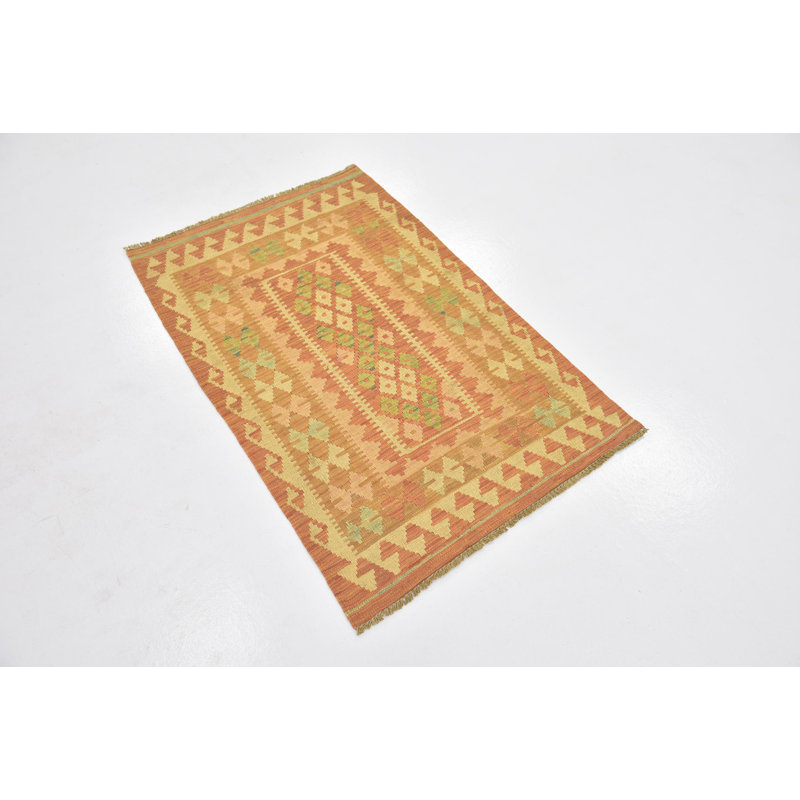 Tapis de la laine beige 2 pi 7 po x 4 po one-of-kind-noué la à la main Elland