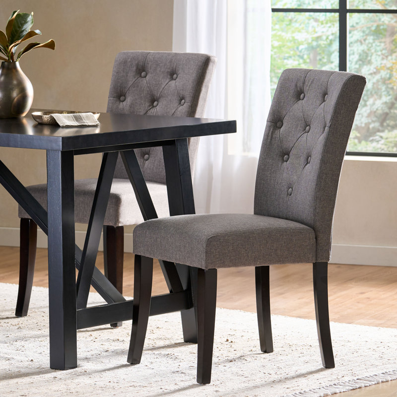 Chaise d'appoint rembourrée et capitonnée Aristeo, Gris