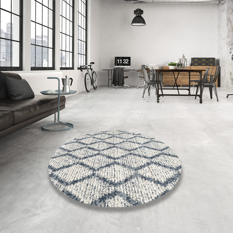 Geometric Indoor Rug, Round 4'
