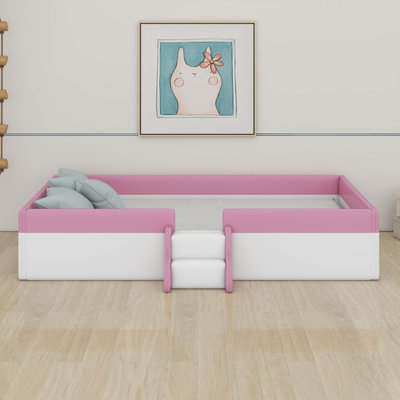 Lit de plancher pour enfants, cadre de lit de jour rembourré pour enfants avec clôture et escalier, lit en bois pour le salon