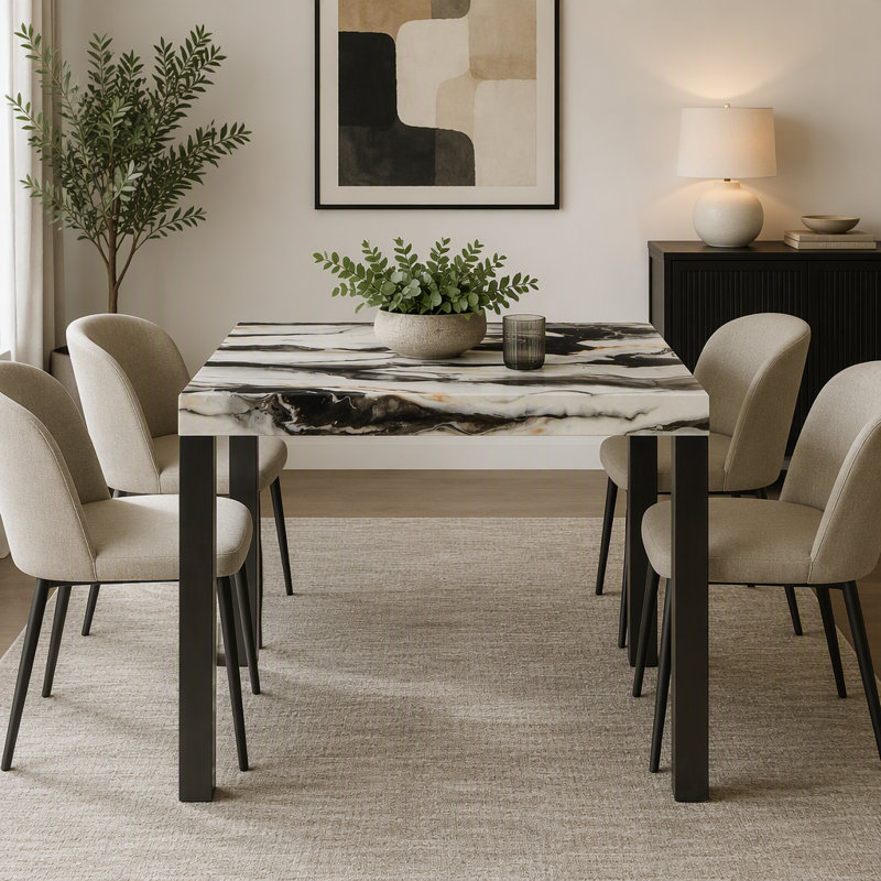 Table de salle à manger carrée haute (1 pièce) avec plateau en faux marbre élégant, pieds noirs épurés et contraste audacieux. Mobilier de salle à manger en bois, de style contemporain et moderne, blanc et marron.