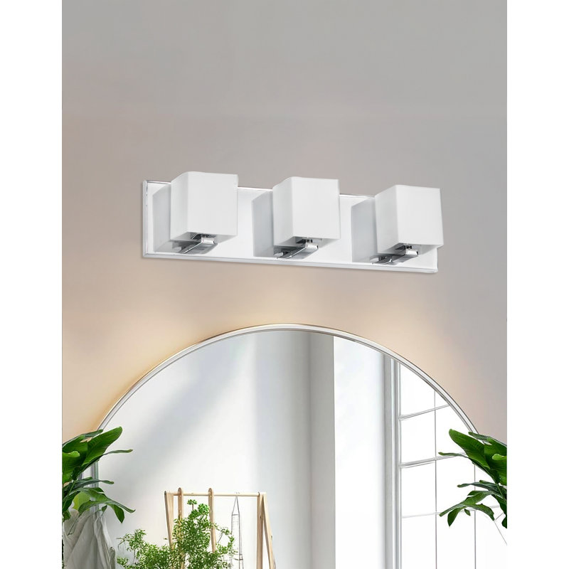 Barre d'éclairage de salle de bain 3 lumières Verona, Chrome poli